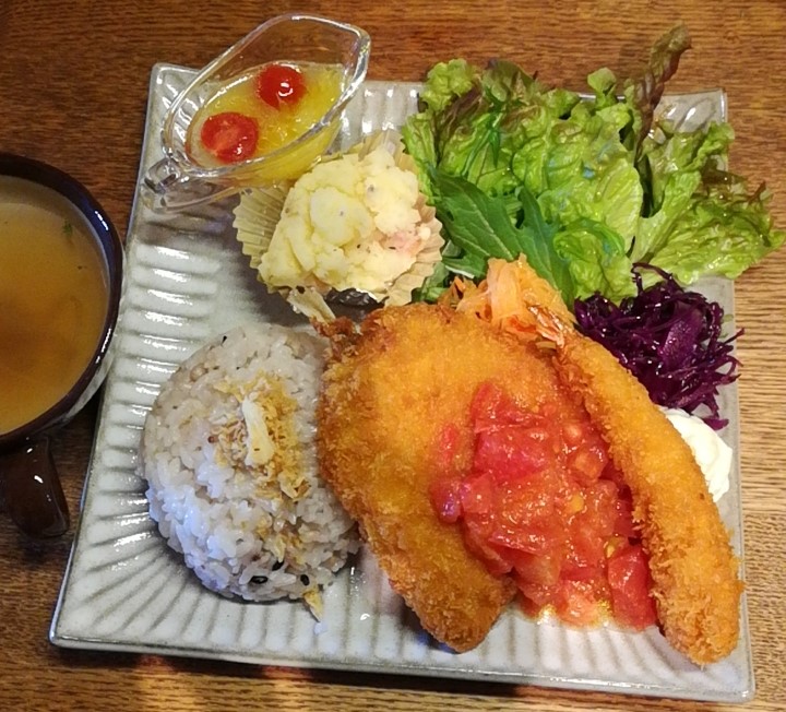 本日のランチ(スープ付き)